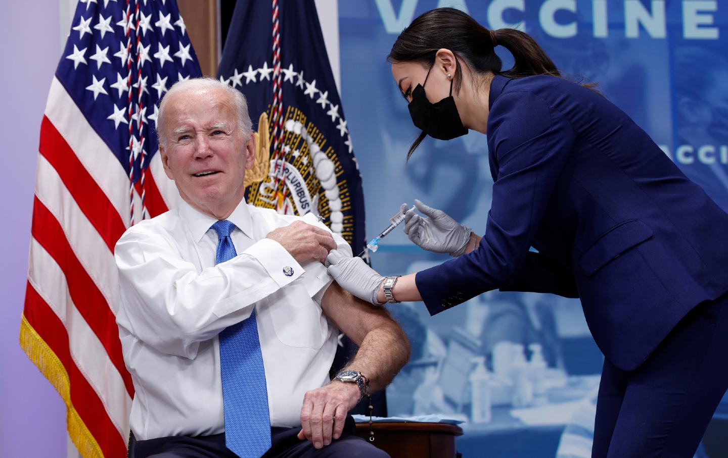 Biden receives Covid booster shot